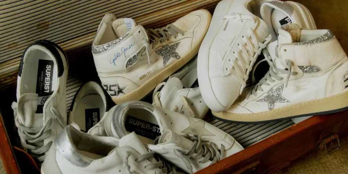 Golden Goose Sneakers smells way more expensive