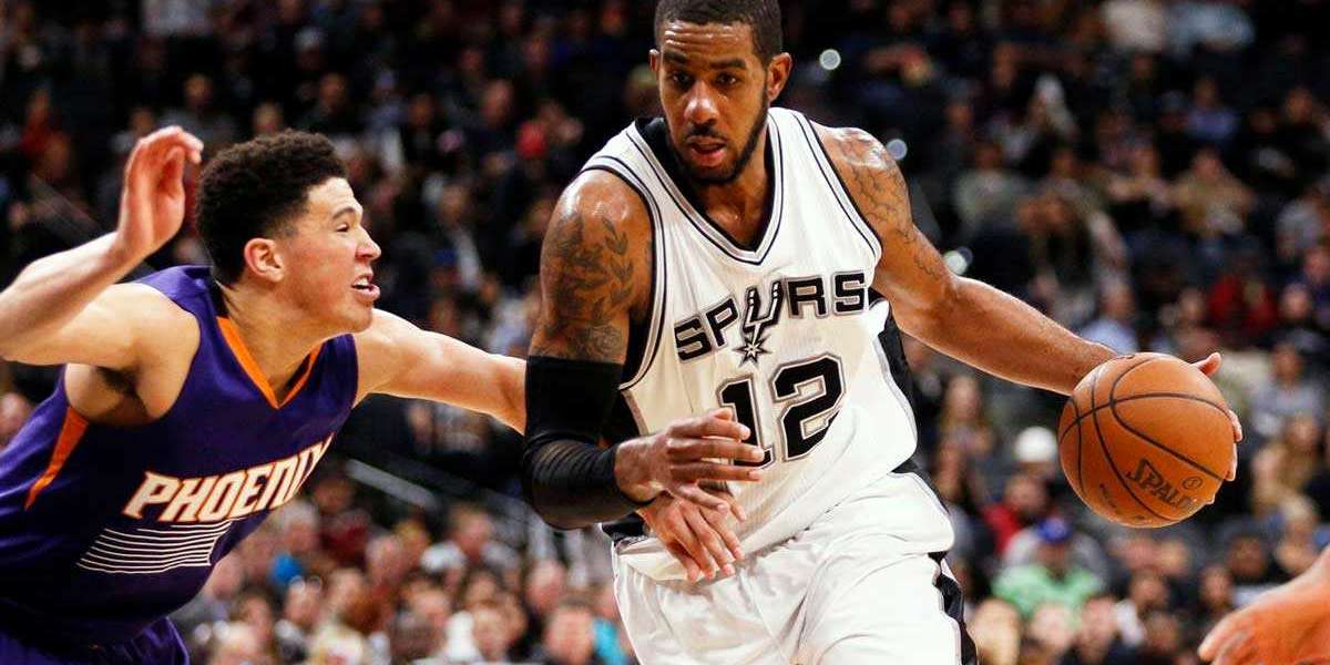 Jeremy Sochan's profession night thrusts Wemby-less Spurs past Suns