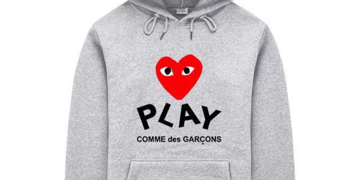 Comme Des Garcons new word of fashion shop