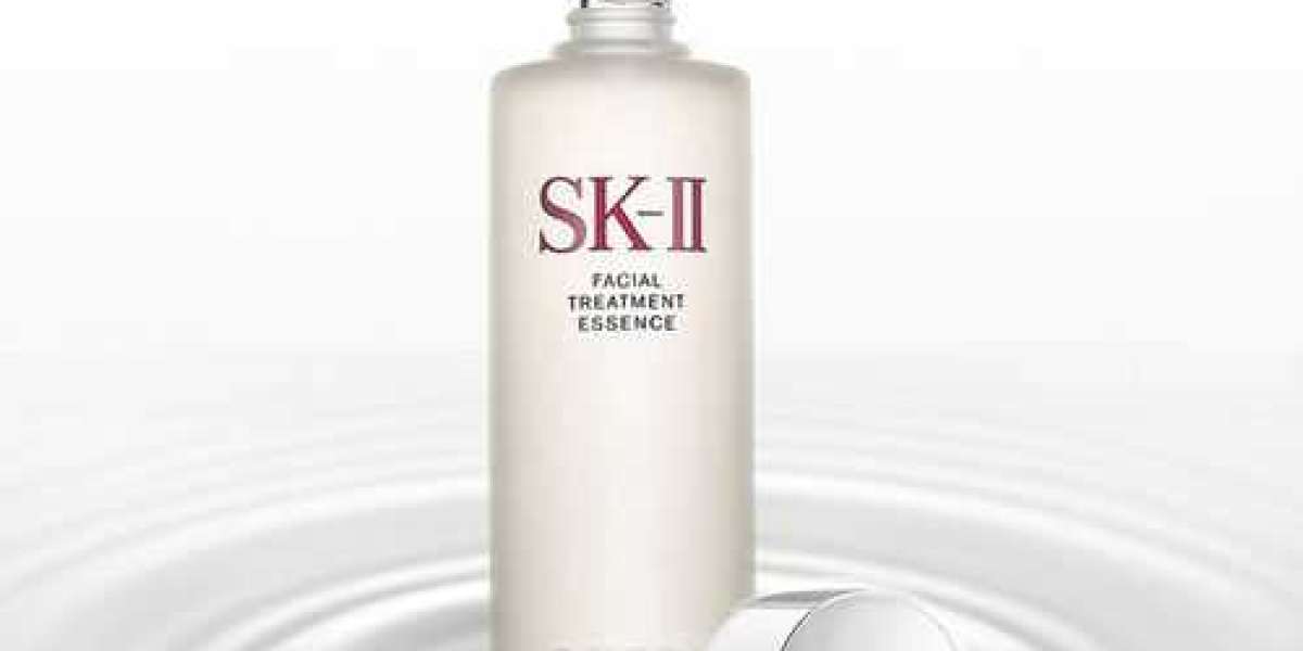打造晶瑩剔透美肌！深入解析 SK-II 經典保養品與代購指南